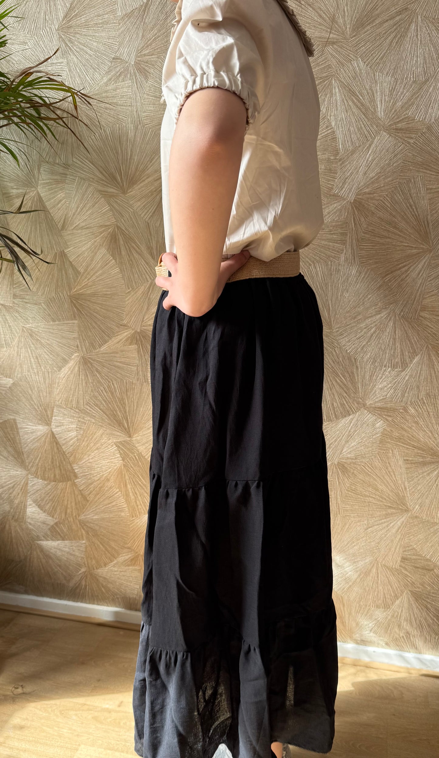 Lange zomer rok zwart – elastische taille met riem – one size (38-48)