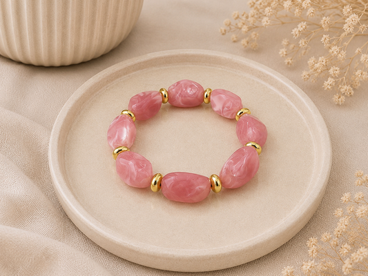 Roze Resin Elastische Armband | By Jule Sieraden