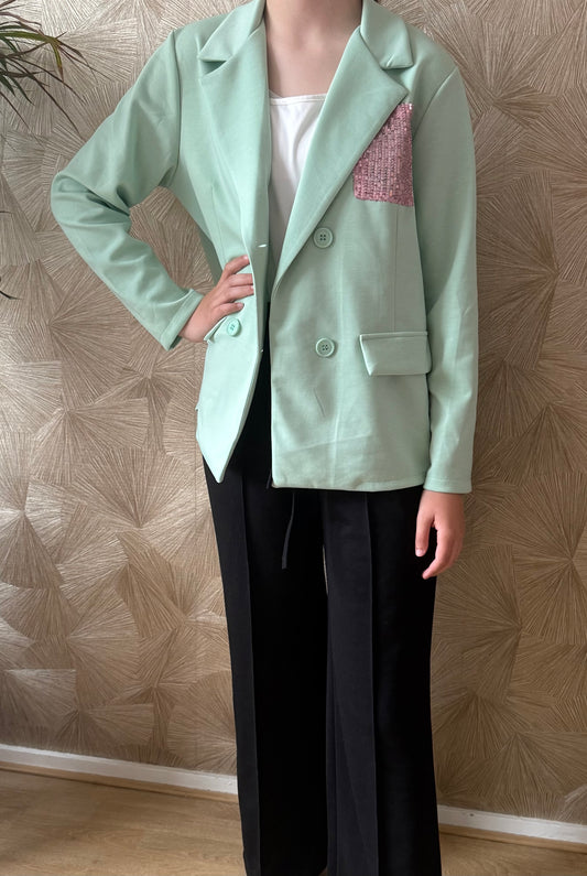 Mintgroene blazer met pailletten zak – one size (38-44) | By Jule Sieraden