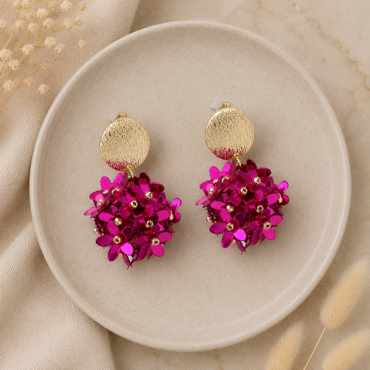 Fuchsia Bloem Oorbellen 4x3cm | By Jule Sieraden