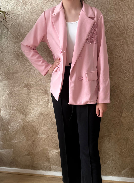 Roze blazer met pailletten zak – one size (38-44) | By Jule Sieraden