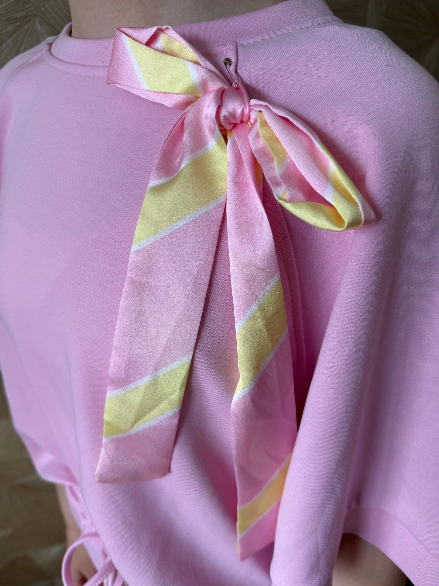 Roze 2-Delige Set Dames – Trendy Lounge Set met Strik One Size (36-42)