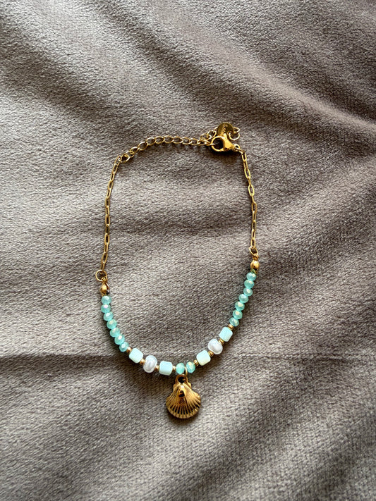Armband Schelp Mintgroen Goud Stainless Steel Kralen | By Jule Sieraden