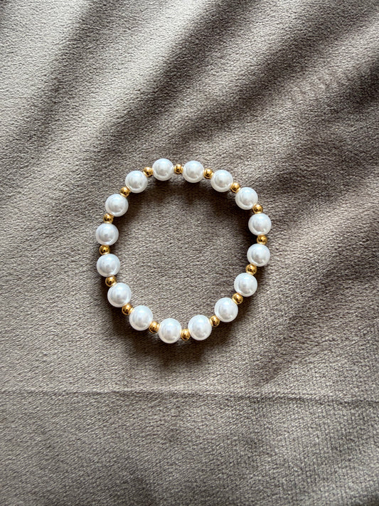 Parel Armband Goud Stainless Steel Elastisch | By Jule Sieraden