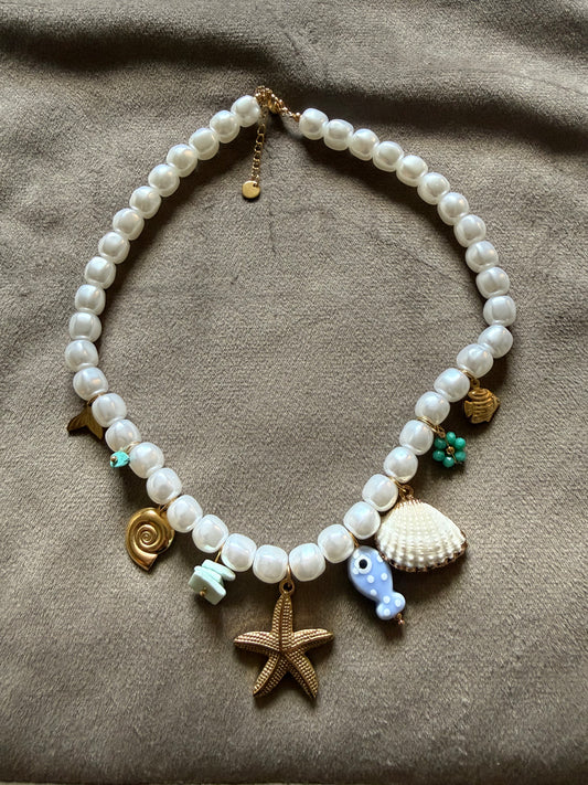 Parel Ketting met Bedels – Zomerse Dames Ketting 40-45 cm