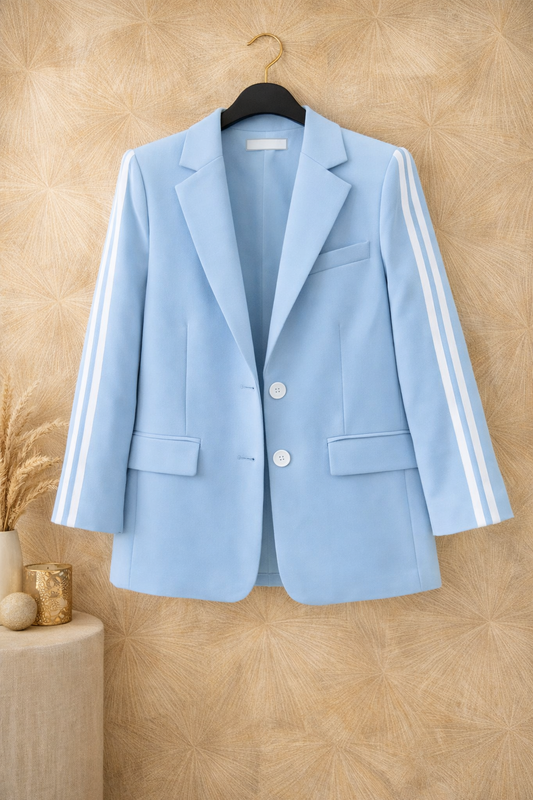By Jule Sieraden Sporty Chic Blazer Blauw – Maat 36-42 💙